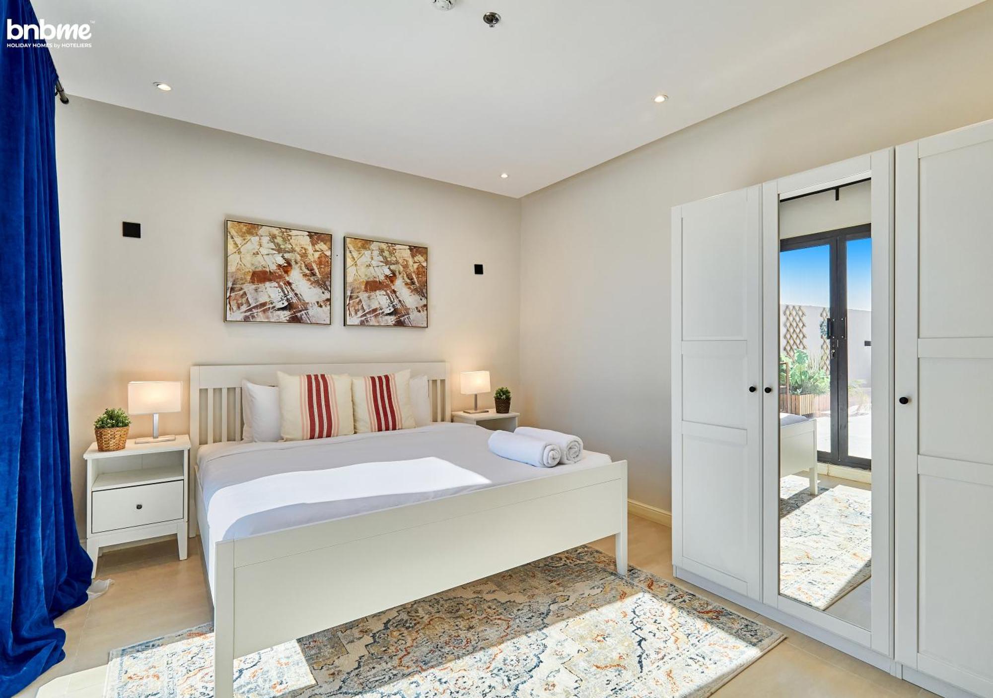 Apartment Unbookable-bnbmehomes - 2br With Pvt Terrace Nr Kingdom Arena -31d